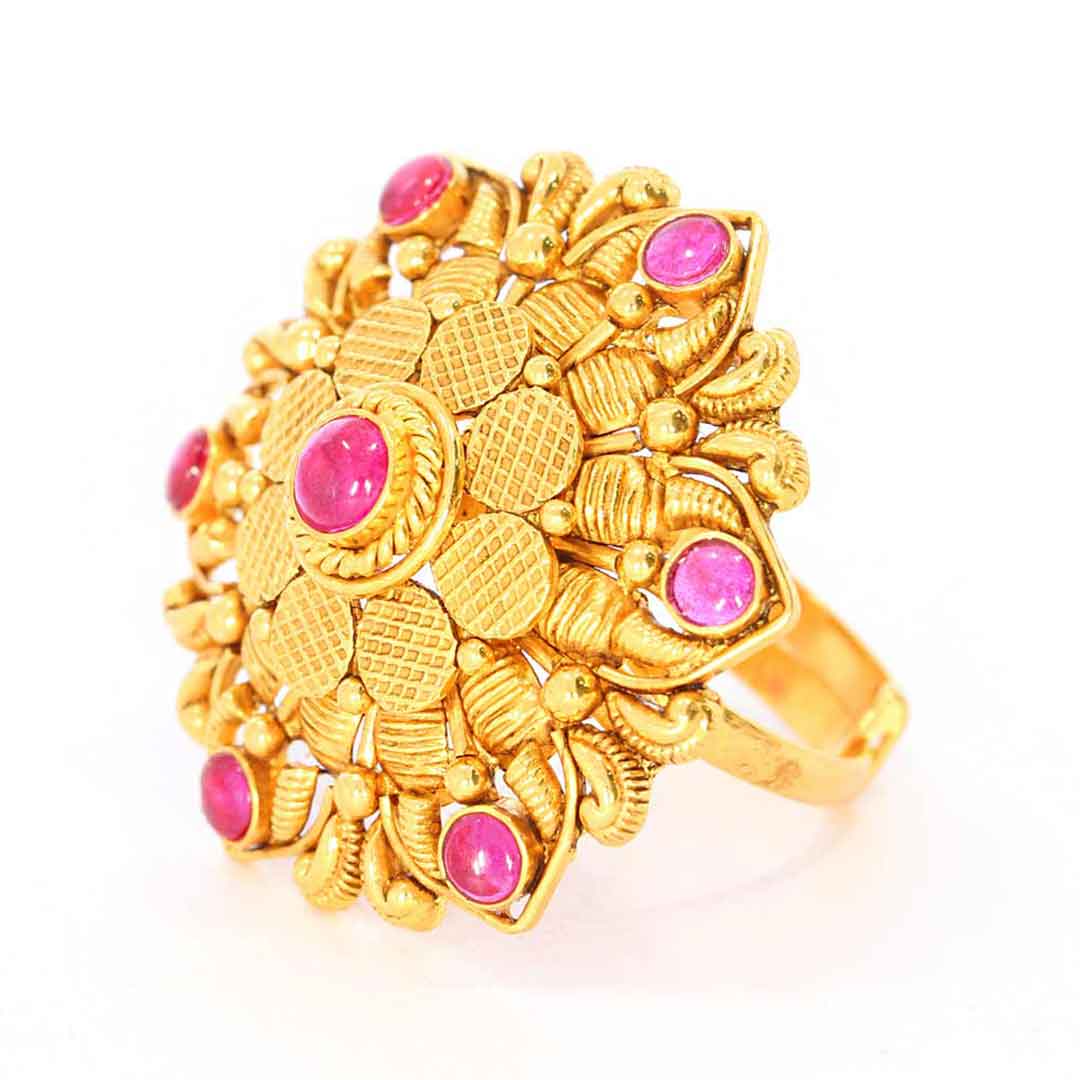 Gold Ladies Ring